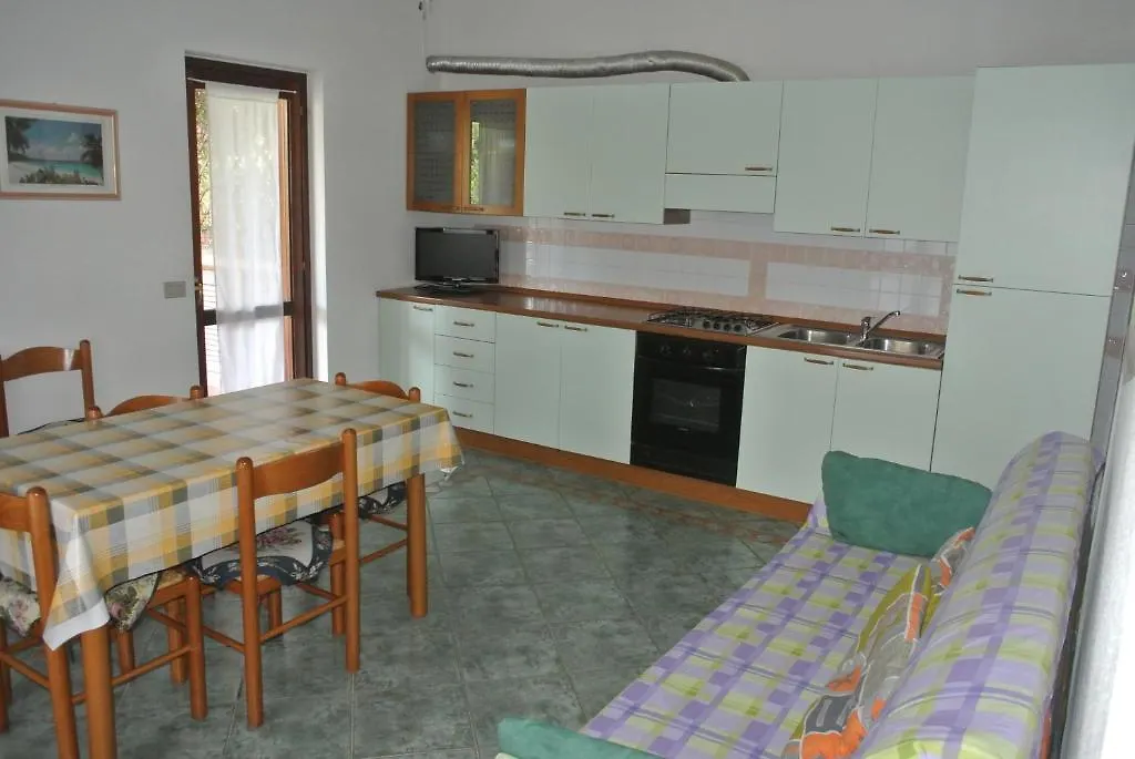 Daire Case Vacanza Fenicotteri San Teodoro  İtalya